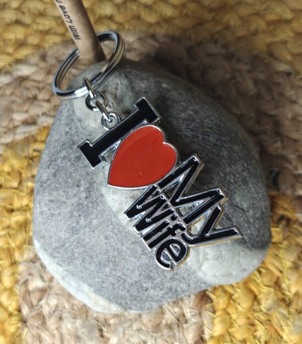 I Love My Wife Stylish Metal Keychain l Gift for Wife - Image 4