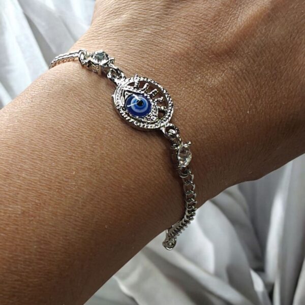 Silver Eye Stylish Adjustable Chain Nazariya Evil Eye Bracelet - Image 4